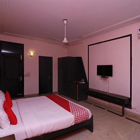 Oyo Flagship 74392 Hotel Mahesh Residency Hyderabad Esterno foto