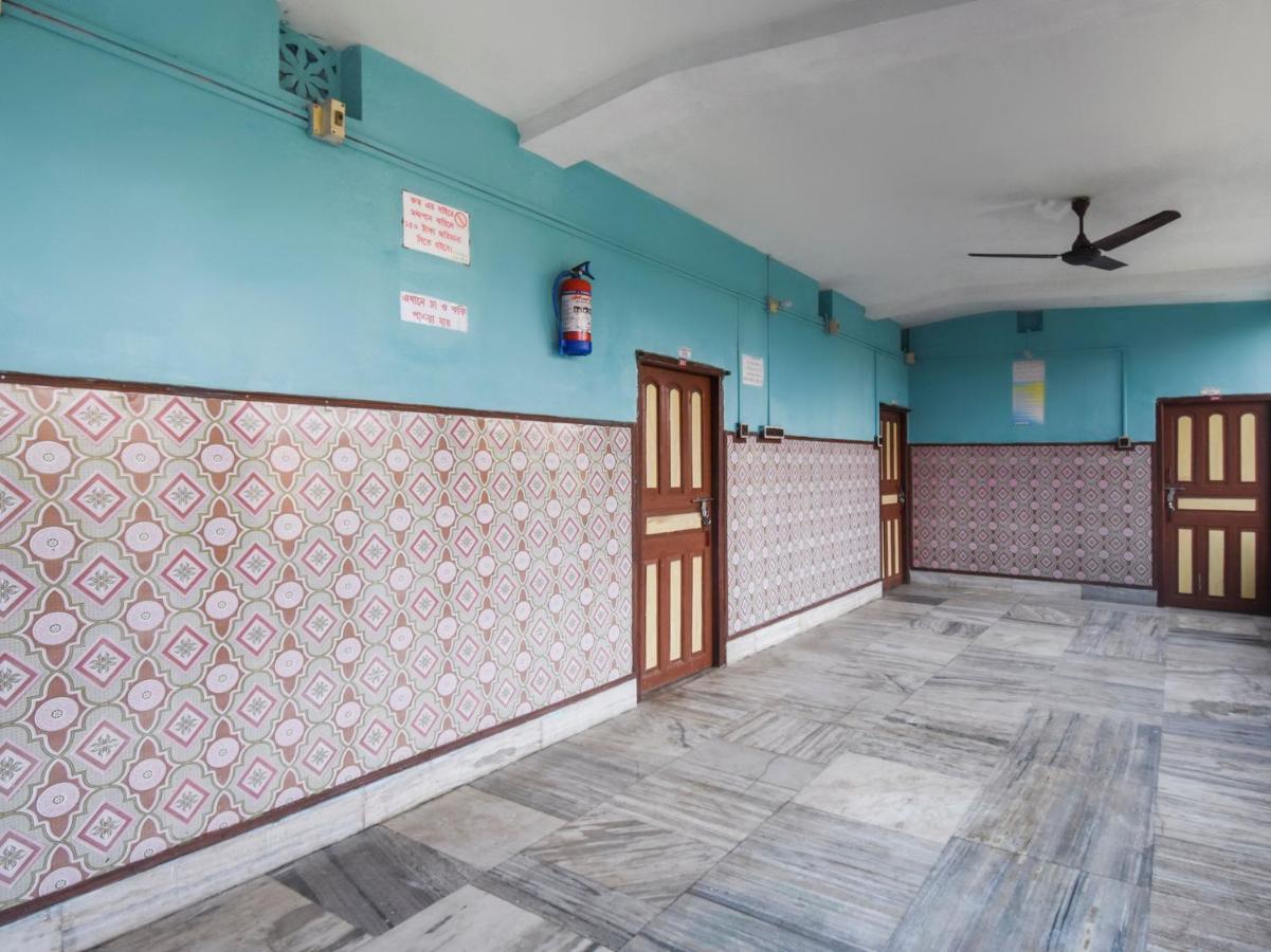Oyo Flagship 74392 Hotel Mahesh Residency Hyderabad Esterno foto