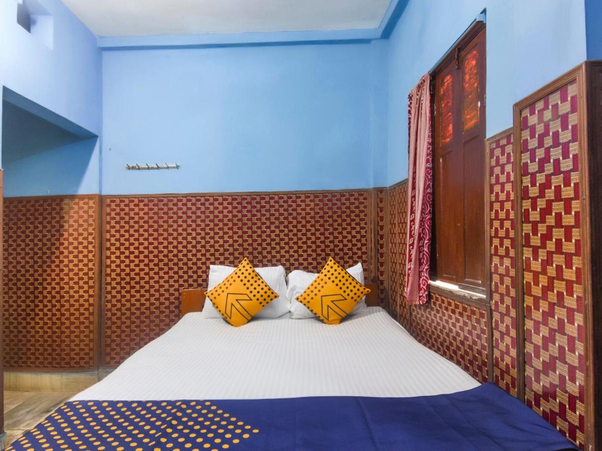 Oyo Flagship 74392 Hotel Mahesh Residency Hyderabad Esterno foto