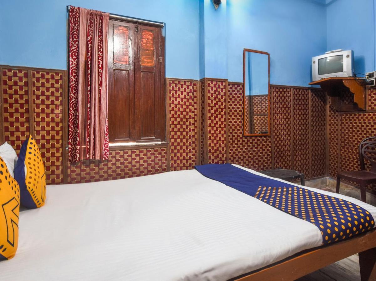Oyo Flagship 74392 Hotel Mahesh Residency Hyderabad Esterno foto
