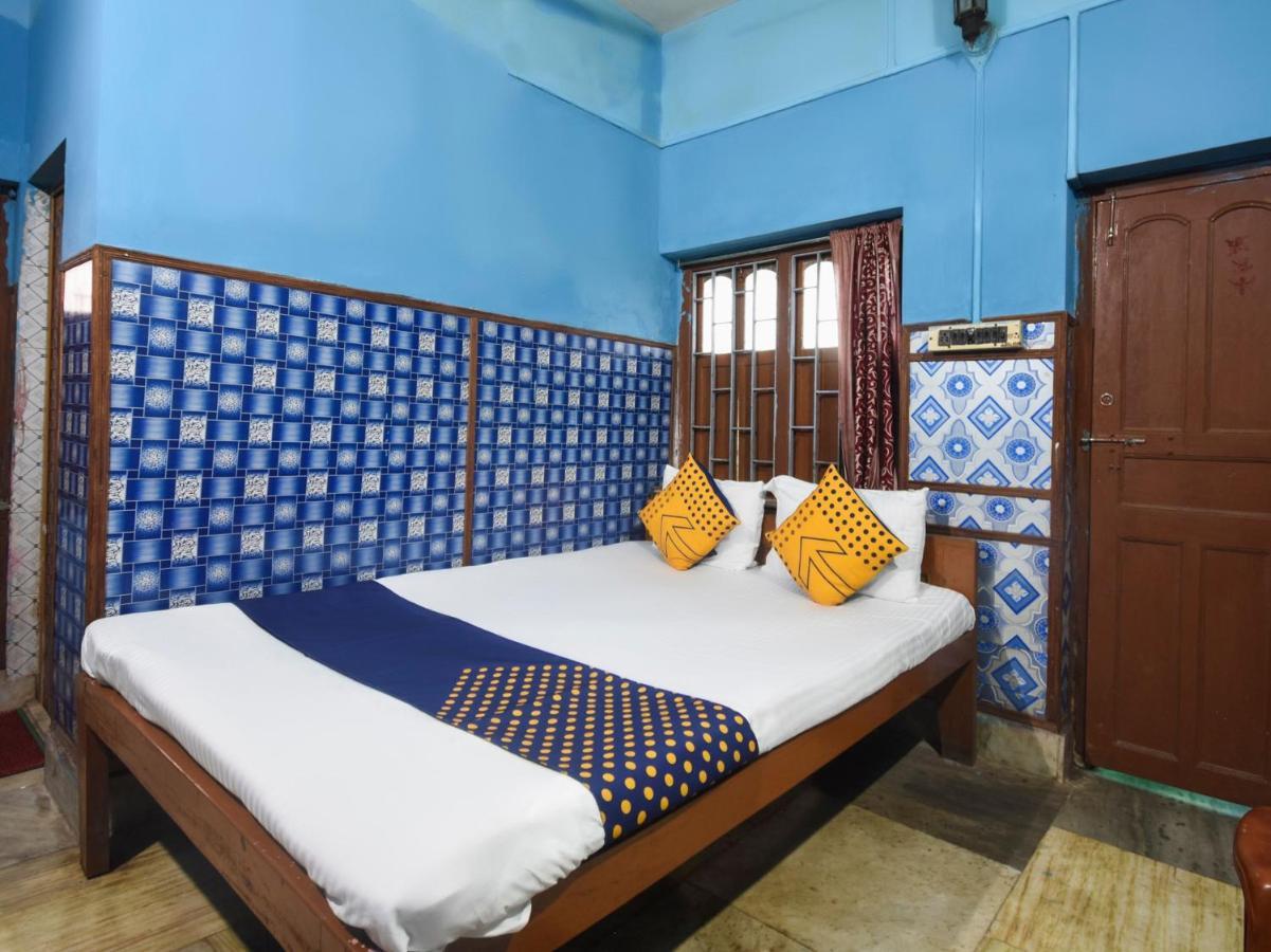 Oyo Flagship 74392 Hotel Mahesh Residency Hyderabad Esterno foto