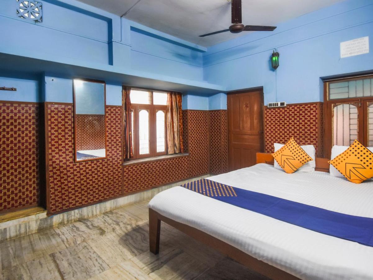 Oyo Flagship 74392 Hotel Mahesh Residency Hyderabad Esterno foto