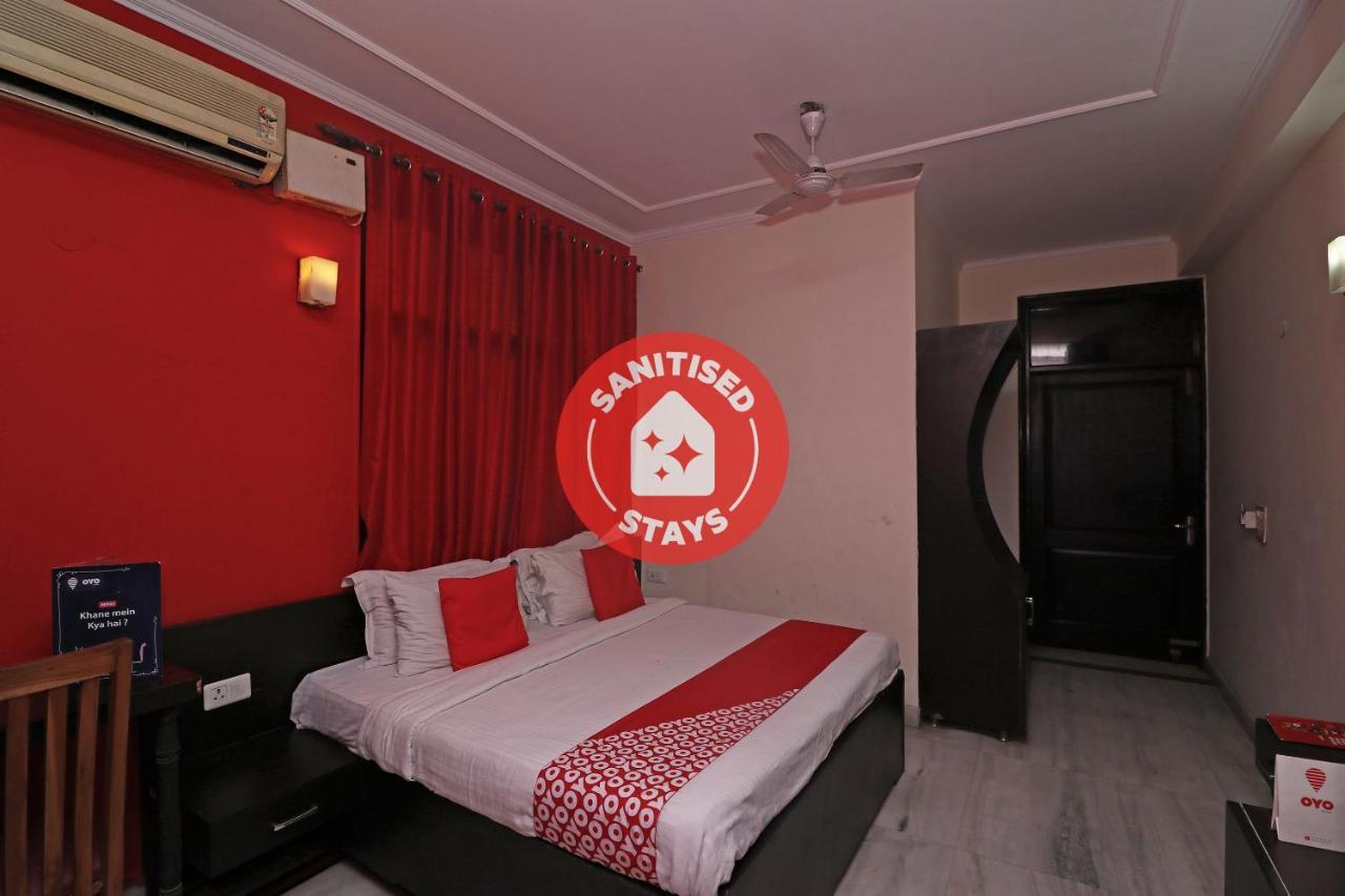 Oyo Flagship 74392 Hotel Mahesh Residency Hyderabad Esterno foto